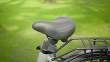 Load and play video in Gallery viewer, YCW 6, YLG Black Memory Foam Bike Seat Cover - 11.8 x 11 Inches
